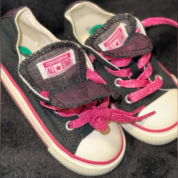 Converse All Star Infant Low-Top 8 Double Tongue Canvas Shoes Black/Pink 722353F - Picture 4 of 9